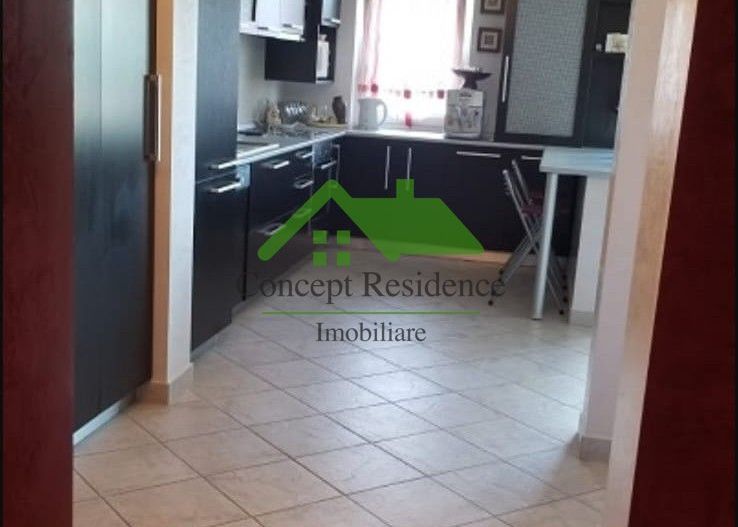 3 camere,72 mp utili, vedere panoramică – merită văzut! - Poză 2