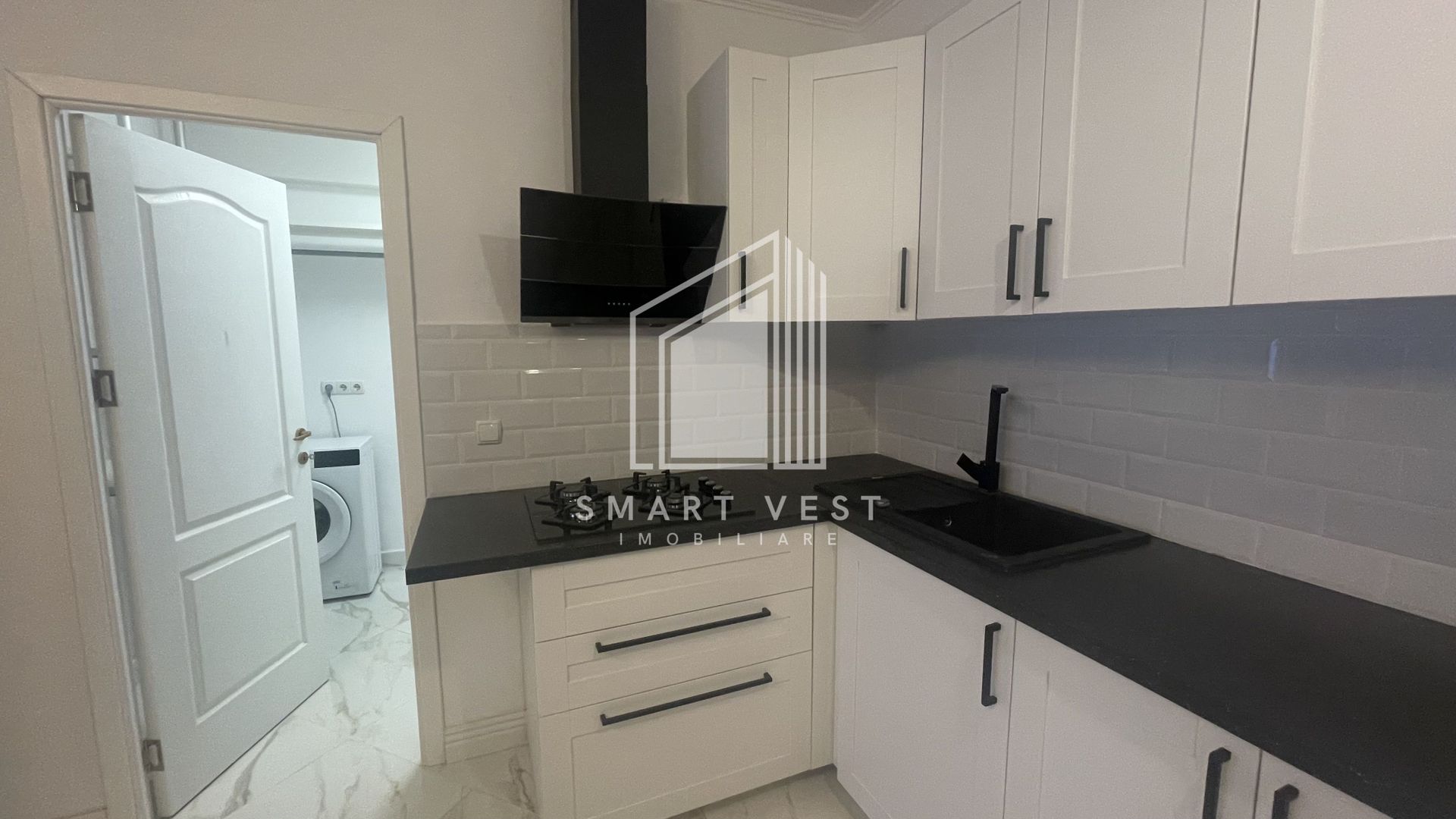 Inchiriere apartament 2 camere | Etaj 4 din 10 cu lift | Zona Centrala - Poză 12