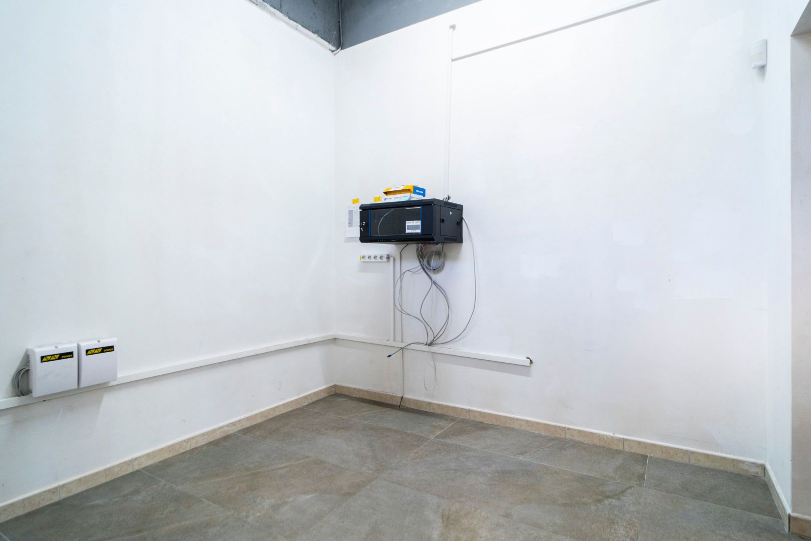 Spatiu Comercial | Militari-Uverturii-Apusului 280mp, vitrina 37 mp, - Poză 30