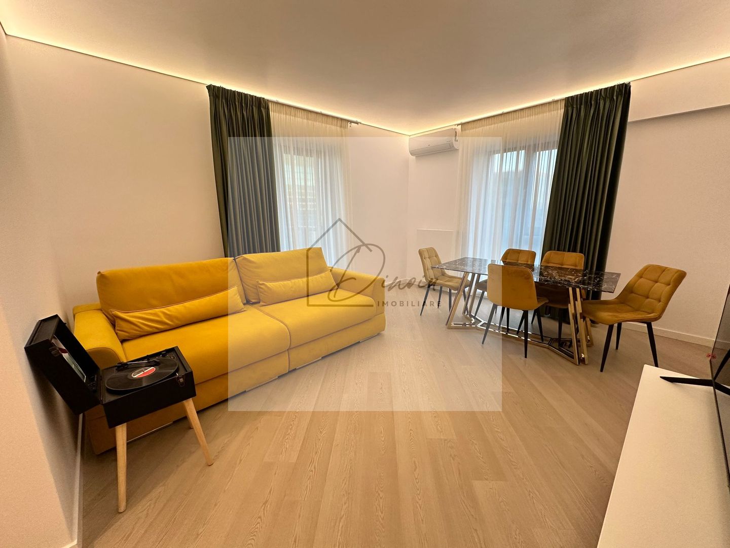 Cortina North | Apartament 3 Camere | Finisaje Lux - modelul mare 83mp - Poză 1