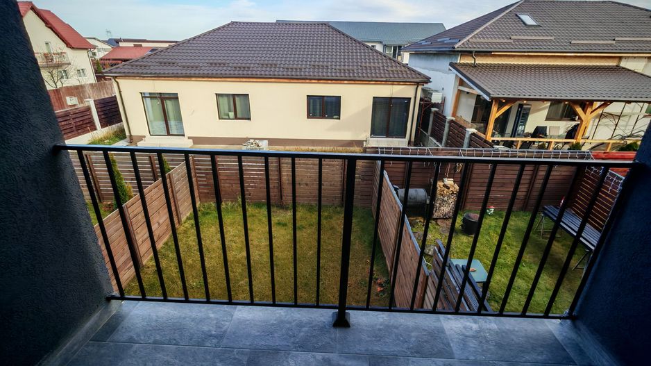 Vila tip duplex S+P+E cartier IZVOR Tarlungeni semimobilata179000 euro - Poză 30