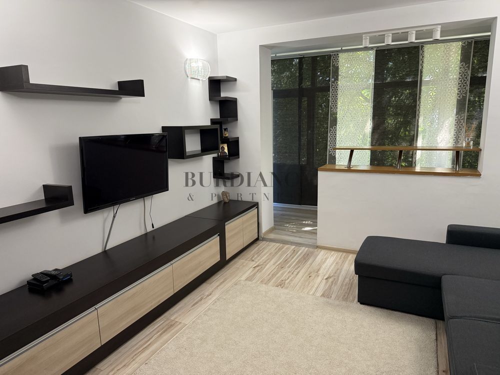 Apartament cu 2 camere de închiriat - Metrou Favorit - Poză 1