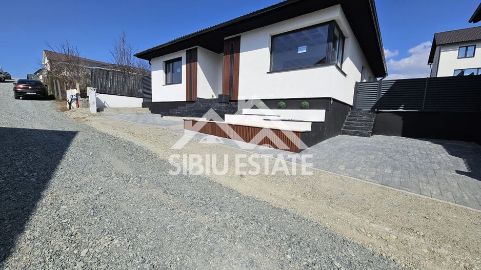Casă individuală premium în Sura Mare–confort, eleganță și liniste - Poză 1