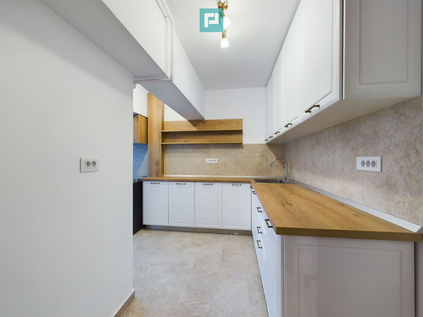 Apartament Modern de 2 Camere Bulevardul Unirii - Poză 12