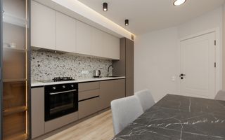 Vânzare, apartament, 2 camere, bul. Mircea cel Bătrân, Ciocana - Poză 1