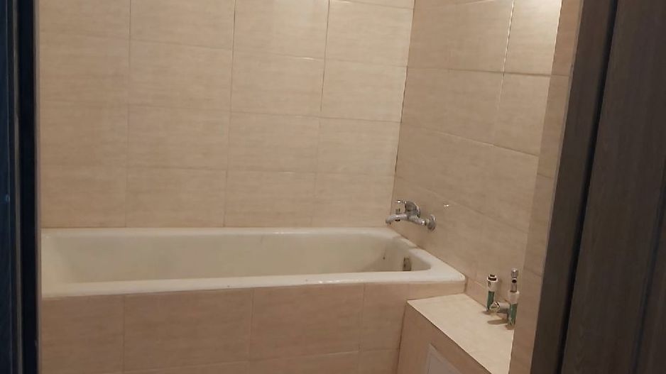 berceni  sect4   bricoveanu huiedin - Poză 3