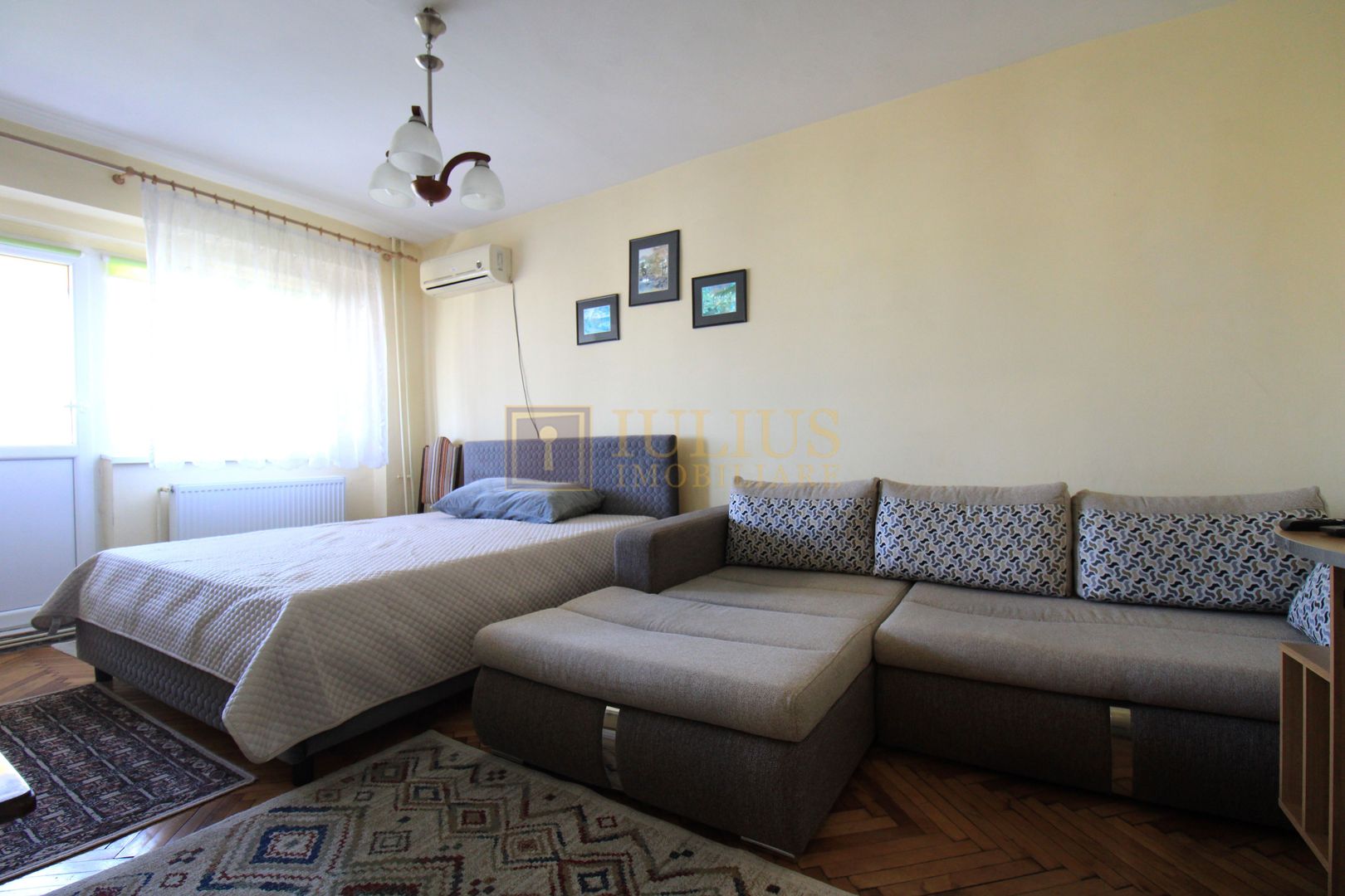 Zona Complex, centrala proprie, o camera - Poză 2