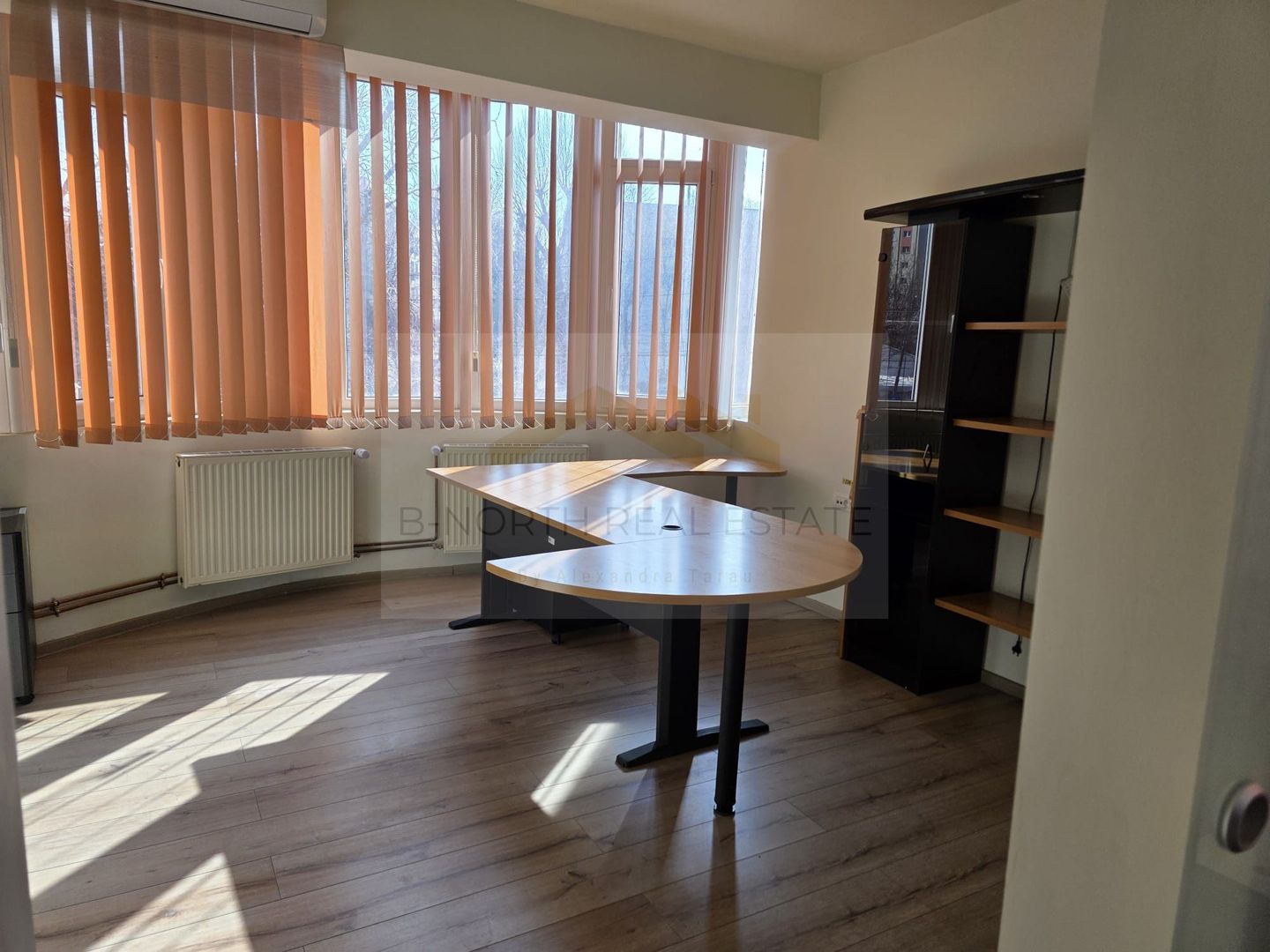 Clădiri de birouri de închiriat Sector 4 – 1.100 mp, vizibilitate stradală - Poză 26