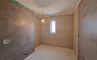 Casă 4 Camere - 110 MPU - 264 MP Teren - La Cheie - Poză 8