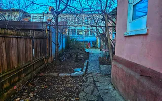 Casă cu arhitectură interbelică, 5 camere, teren 409 mp – Central - Poză 52