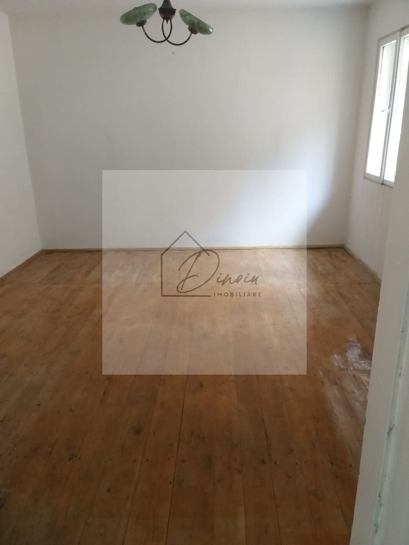 Busteni Casa 5camere si teren 494mp Castelul Cantacuzino langa padure - Poză 15