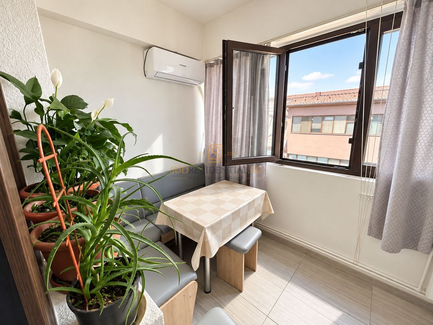 Apartament tip studio, 47.8 mp, ansamblu rezidential, gata de mutare - Poză 9
