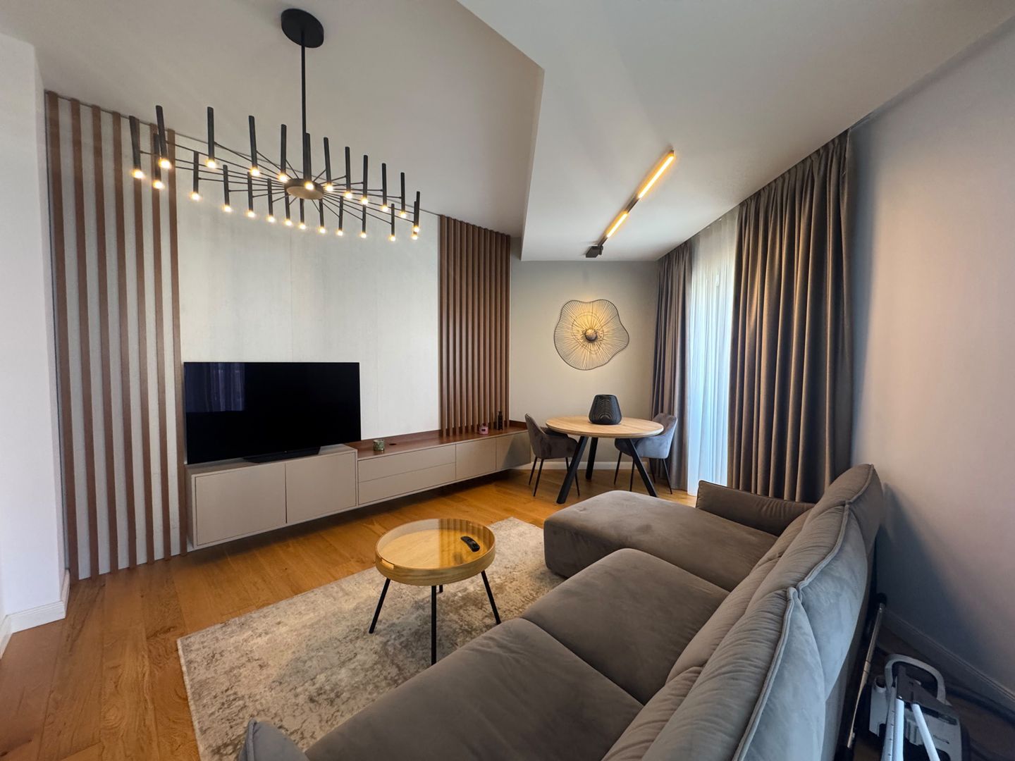 2 CAMERE +PARCARE INCLUSA  || BANEASA - HERASTRAU - Poză 1
