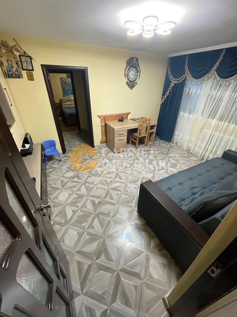 2 CAMERE - 52 MP - ETAJ INTERMEDIAR - PODUL DE PIATRĂ - Poză 3