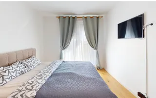 Penthouse modern - 110 mp utili + terasa 40 mp utili - C. Arhitectilor - Poză 11