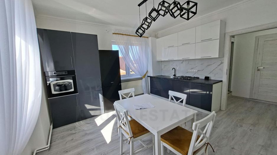 Apartament la casa 110 mp utili etaj 1 pivnita 20 mp zona Trei Stejari - Poză 12