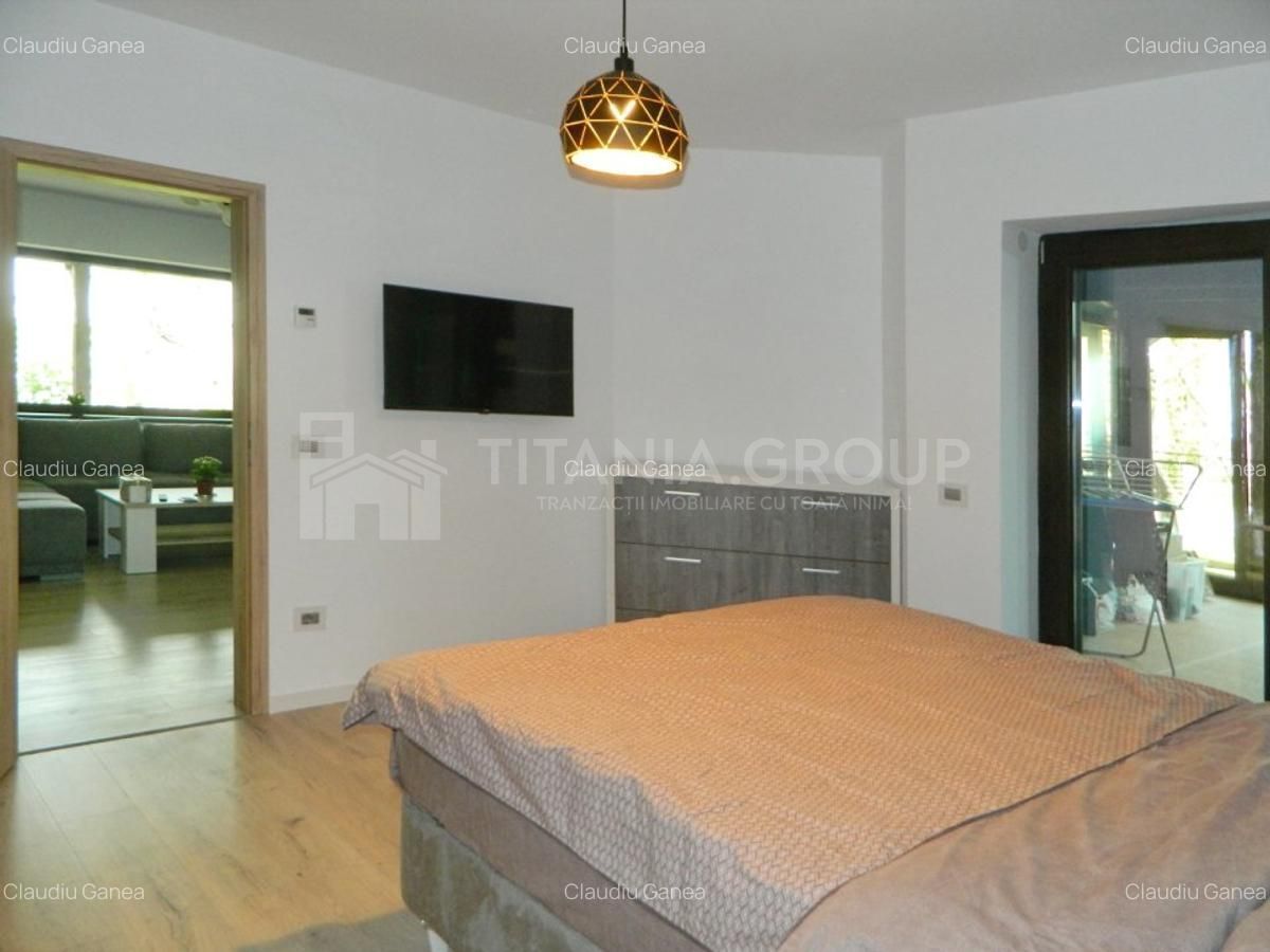 Apartament superb de 4 camere, curte proprie, zona Bartolomeu. - Poză 9