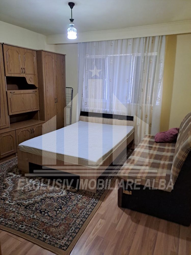 Garsoniera decomandata, etaj intermediar, Industriala - Poză 3