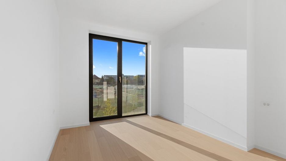 Apartament 4 camere - 112 mp - comision zero - 249000 Euro+tva - Poză 5