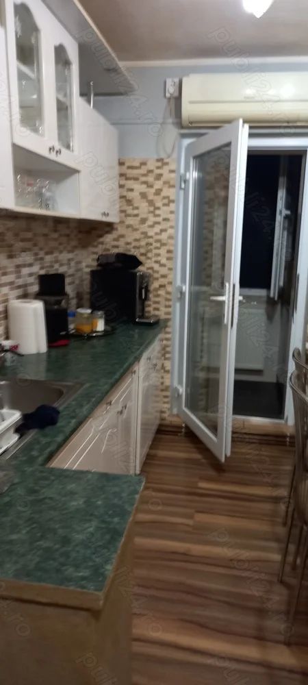 Apartament 3 camere zona Lipovei cu centrala - Poză 3