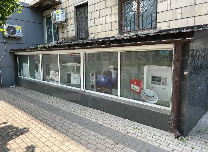 Vânzare, spațiu comercial, 370 mp, str. Mihai Viteazul, Bălți - Poză 6