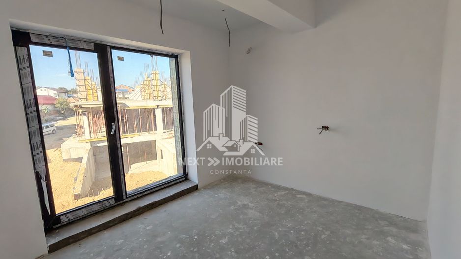Casa 4 camere complex rezidential, 2 locuri de parcare , Palazu Mare - Poză 7