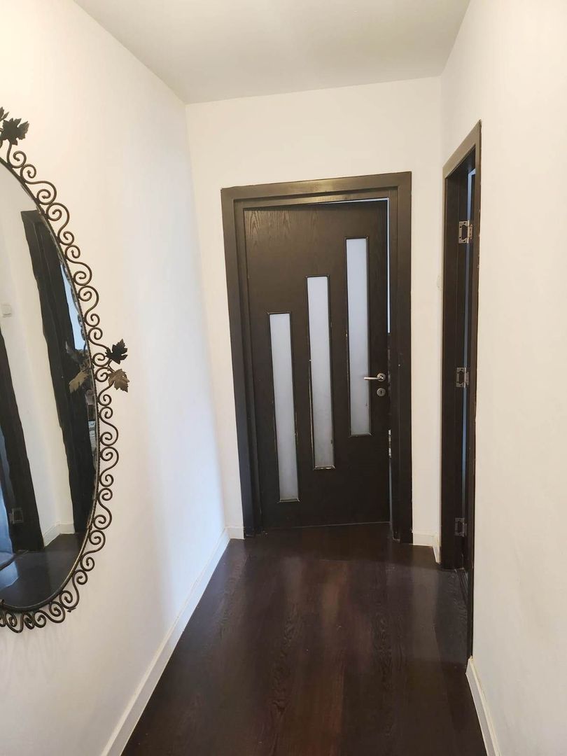 Apartament mobilat3 camere-Tractoru - Poză 11