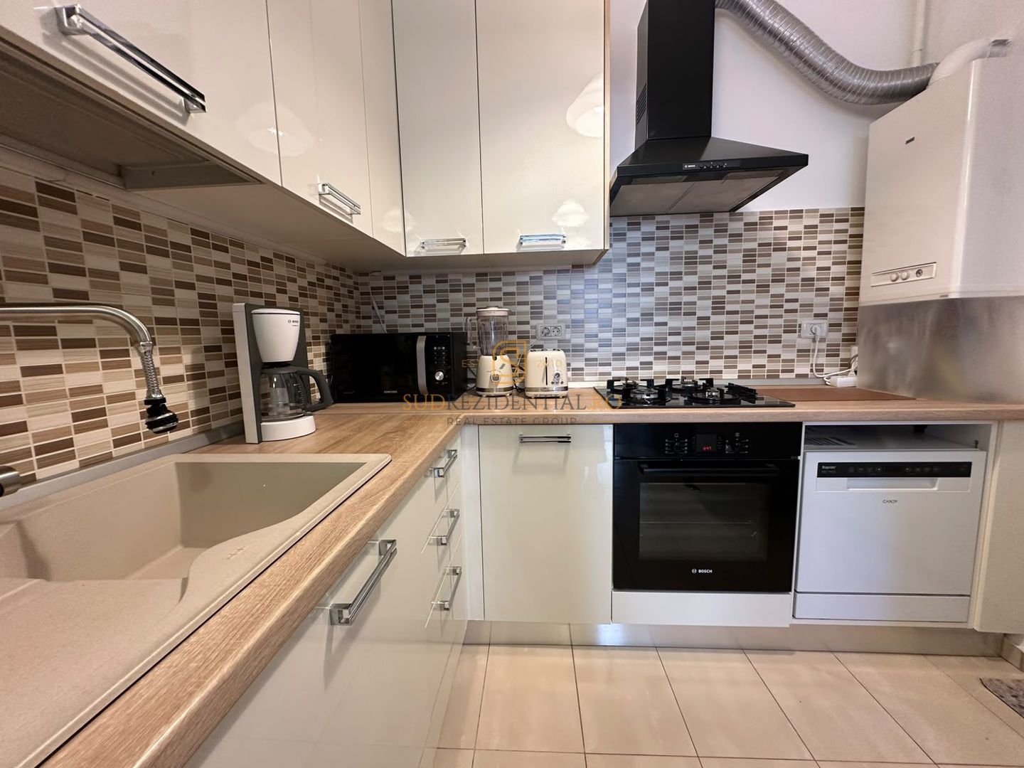 Închiriere vilă P+1, 4 camere, 102 mp utili, pet friendly - Poză 7