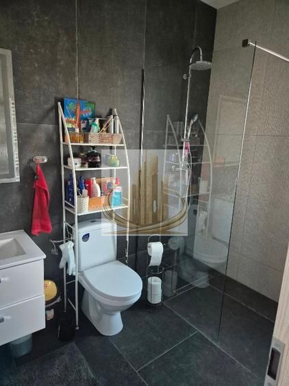 Duplex modern complet mobilat și utilat, curte amenajată - DUMBRAVITA - Poză 9