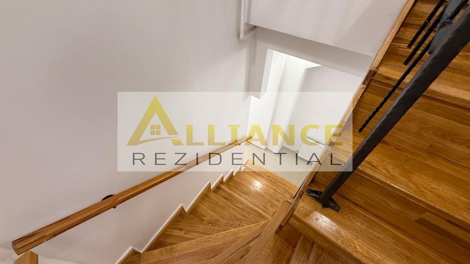 Piata Unirii Apartament tip duplex P+1 50 mp Centru Vechi Complet Renovat - Poză 12