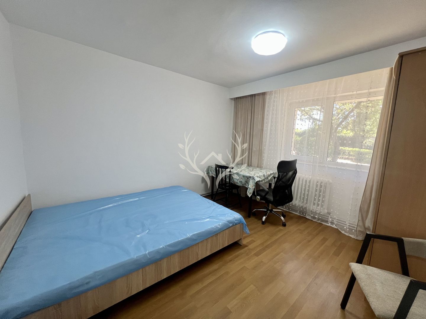 Apartament cu o camera in Intre Lacuri, Str. Aurel Vlaicu - Poză 1