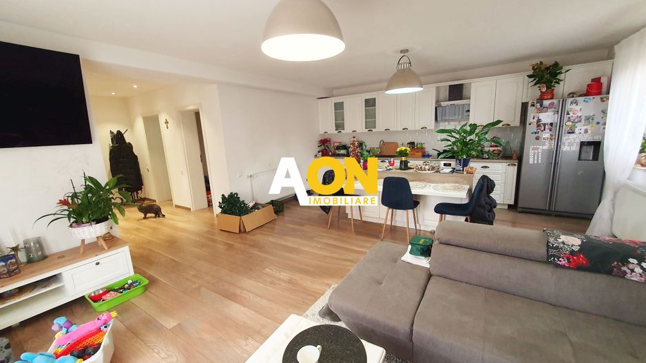 Casa pt 2 familii sau pt. clinica medicala, 8 camere, 486 mp teren - Poză 11