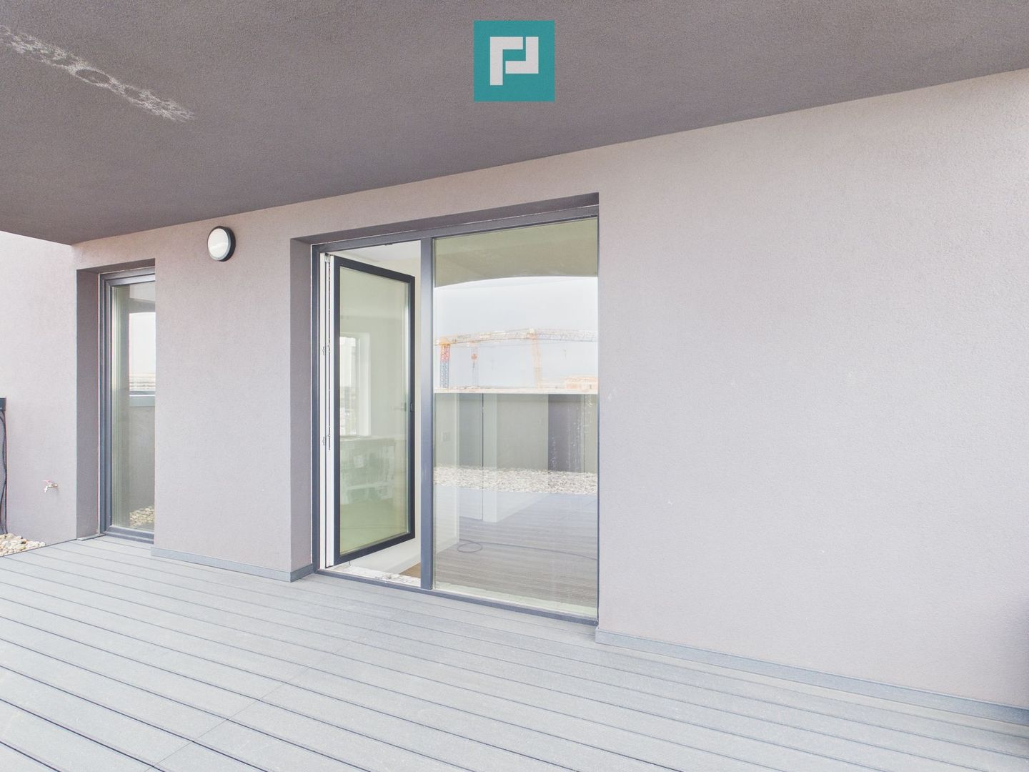 3 camere PREMIUM, terasă 22 mp, etaj 8 - Poză 16