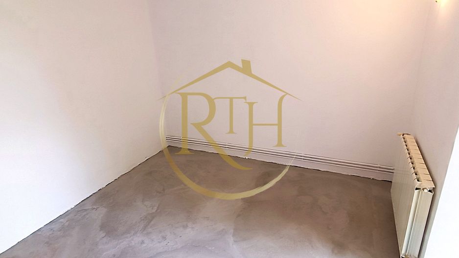 De vanzare apartament 2 camere zona centrala, comision ,,0" - Poză 6