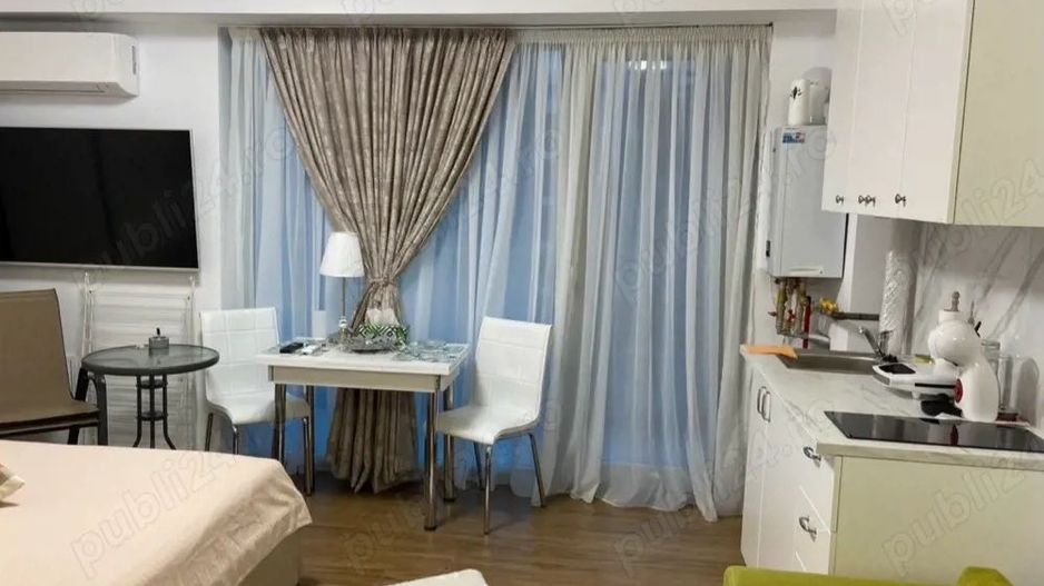 Garsoneira de vanzare Prima Linie la mare - Parcare Privata - Ocaize - Poză 1