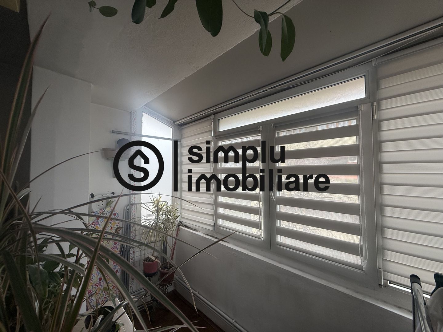 2 camere, centrala termica, George Enescu - 99 900 Euro - Poză 9