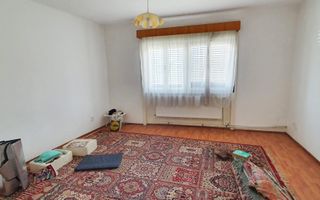 Casa cu 3 camere, 600 mp teren, deschidere la doua strazi, Centru - Poză 6