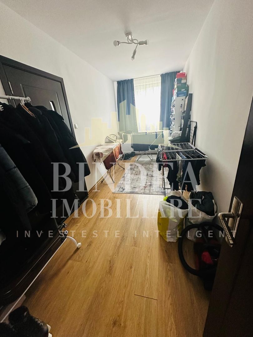 Casa individuala complet renovata- strada linistita Giarmata - Poză 7