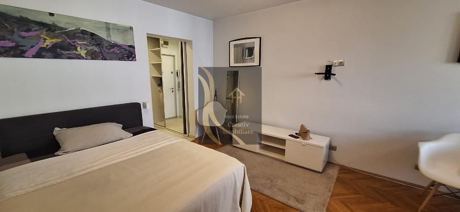 ULTRACENTRAL SALA PALATULUI - Poză 3