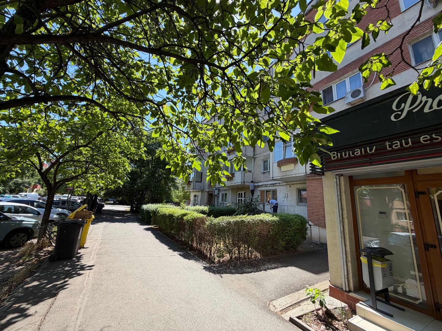 Spațiu parter cu destinație mixtă, zona fostă Lidia – 67 mp - Poză 30