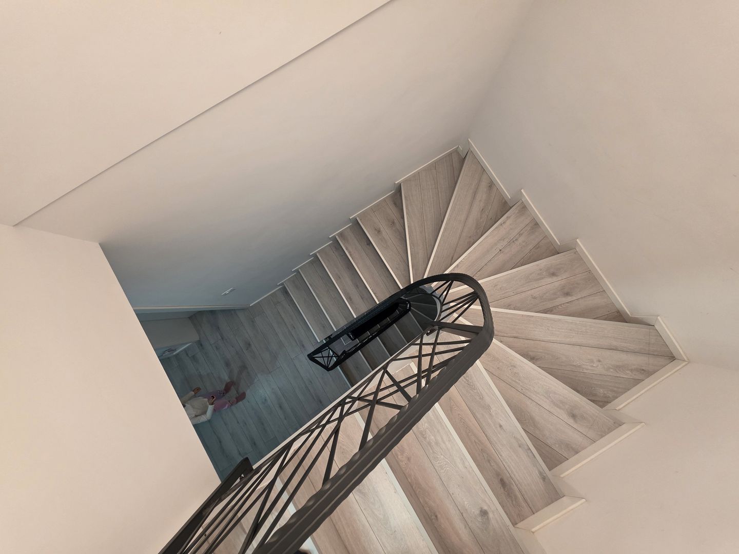 Casă de vânzare mobilata complet 6 camere, 325 mp construiți Aviației - Poză 8