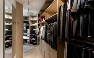 Chirie, casă, 3 nivele, 5 camere, strada Drumul Viilor, Telecentru - Poză 35