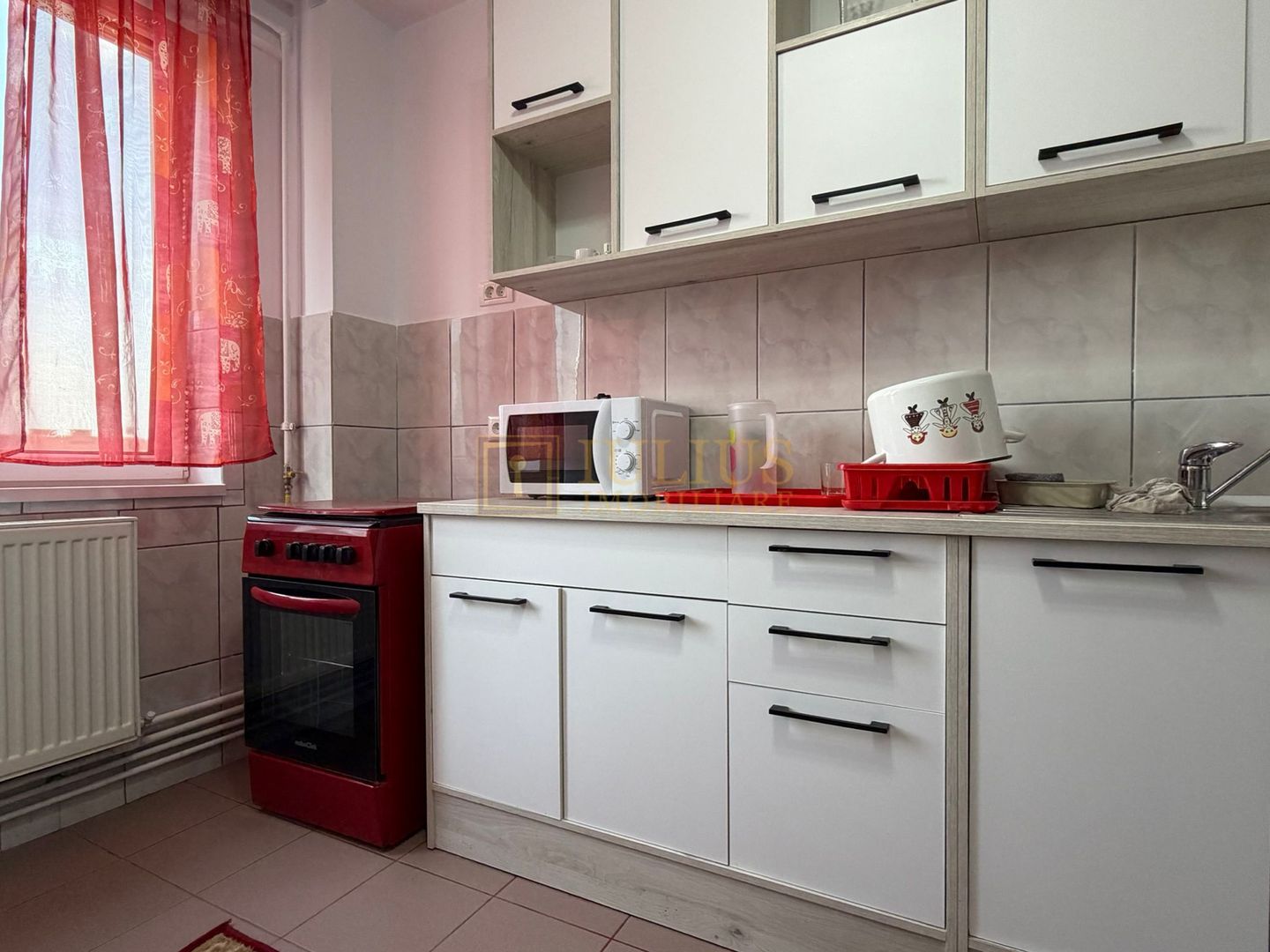 Ultracentral, 3 camere, centrală proprie- Mag. Orange/Piatra Craiului. - Poză 5