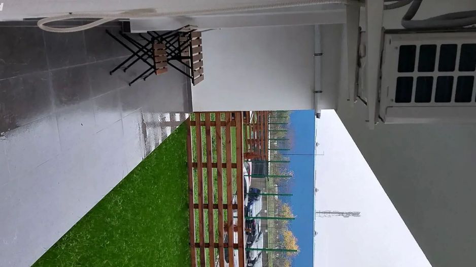 Garsonieră  complet mobilata si utilata, gradina si parcare proprie - Poză 8