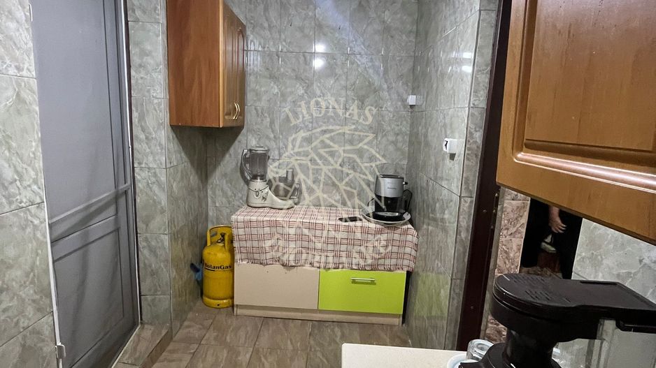 Casa renovata 68 mp-teren 1436 mp-Sieu-Sfantu, 14 km de Beclean - Poză 3
