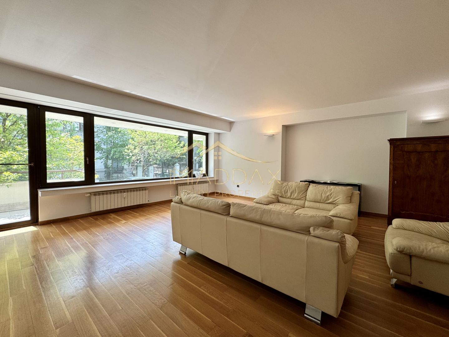 Apartament cu 4 camere 250mp* 2 parcări subterane / Dorobanti-Capitale - Poză 9