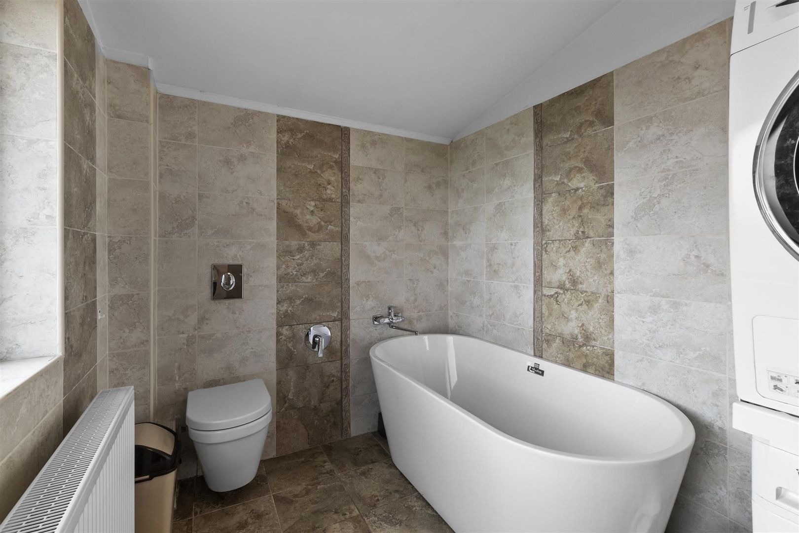 Comision 0% Vila superba in Sanpetru  5 camere si teren de 1644 mp - Poză 11