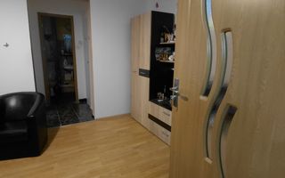 Apartament 2 camere, 45 mp, Micro 40 – Etaj 3/4, centrală termică, balcon - Poză 7