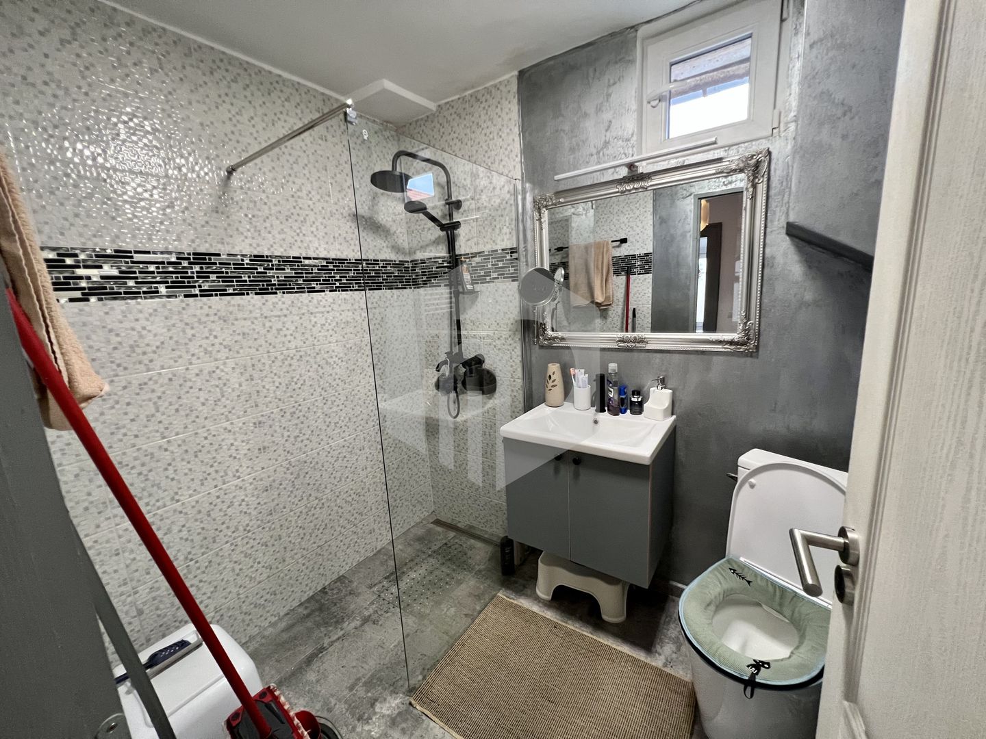 Casa individuala in Cristian- Teren 400 mp- Finisata lux - Poză 7