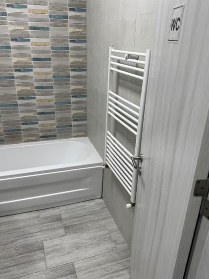 De inchiriat apartament cu 2 camere NEMOBILAT , Metalurgiei sector4 - Poză 8